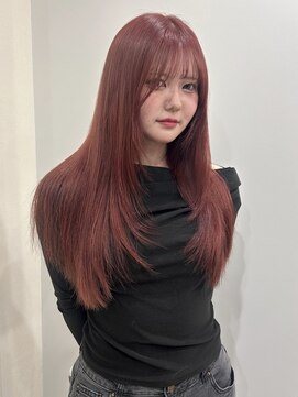 ゼストララ(ZEST Lara) レッドカラー×レイヤー【吉祥寺】斎藤百花