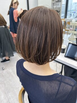 ビューナゴヤ 名駅(VIEW NAGOYA) ボブ/レイヤーボブ/シナモンベージュ/ブリーチ無し