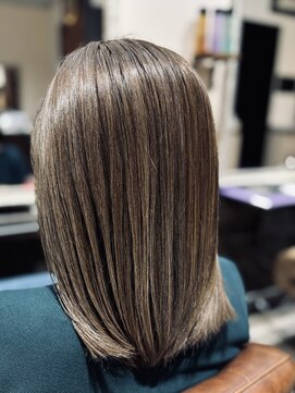 トウカ 船橋駅前店(TOUKA) 白髪ぼかし/明るい白髪染め/髪質改善トリートメント［船橋駅］