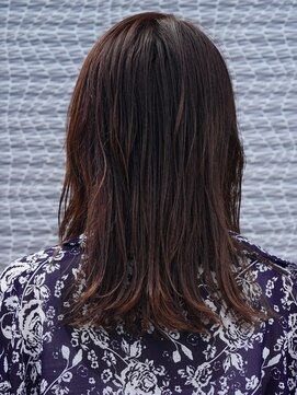 アース 溝の口店(HAIR&MAKE EARTH) 外ハネくびれミディ/イヤリングカラー/ミルクティーベージュ