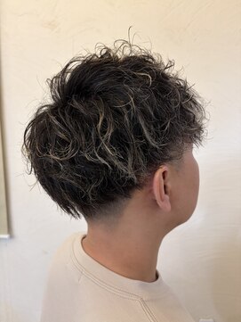 エヌハブル(N-Huble) ショートパーマスタイル