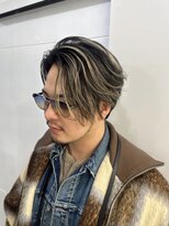 キング 楠葉店(K!ng)&nbsp;フェザーショートアップバングセンターパートメンズハイライト