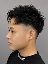 スター(STAR)&nbsp;アップバング×スキンフェード｜好印象ヘア