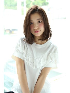 アンアミ オモテサンドウ(Un ami omotesando) 【Un ami】愛されミディアム×グレーベージュカラー 工藤 由佳