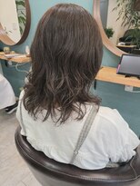 ベラ(Bella)&nbsp;《Bella吉祥寺》アレンジしやすいミディアムレイヤーウェーブ