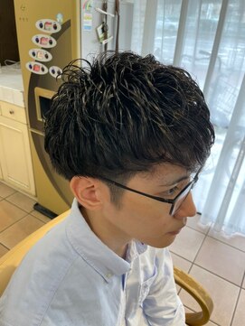 ティエル(Tiele) 強めパーマ