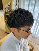 ティエル(Tiele) 強めパーマ