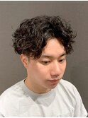 ビジネスツーブロックショート カーリーパーマ センターパート