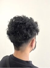 カットベーススズカ(CUTBASE SUZUKA)