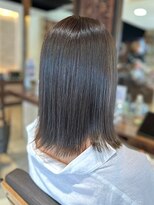 ヘアリゾート粋 ティガ 池袋店(tiga)&nbsp;透明感シアーグレージュ/ミディアム/艶髪/デザインカット