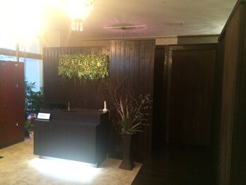 VALOIR 【ヴァロワール】