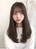 小顔ぱっつん前髪顔まわりレイヤーカットワンカールセミロング