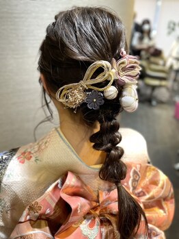 スーパーカット 元町店(SUPER CUT)の写真/【成人式随時問い合わせ受付中！】特別な日を彩るあなただけのスタイルをプロがご提案◎
