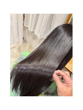 ラヴィエ(RAVIE) 【半田・髪質改善】縮毛矯正/トリートメント/マンツーマン