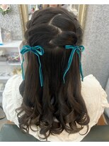 ララ(LalA) 編み込みハーフツイン