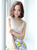斜めバング抜け感ナチュラルセミディラウンドボブ