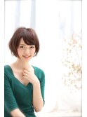 大人かわいい・小顔ふんわりナチュラルショート