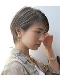 外国人風パーマハイライトショートボブ  グレージュ