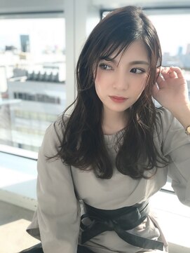 ラカーロ(La CARO) La CARO グレーアッシュシースルーバング巻き髪風パーマby市橋