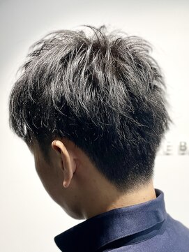 リバティシェアバーバー 銀座(LIBERTY SHARE BARBER) アップバンクツーブロックビジネスメンズカット/銀座<理容室>