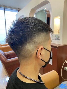 ブランシェ JR勝川駅南口店(BRANCHE) フェードカット