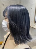 ネイビーブルー