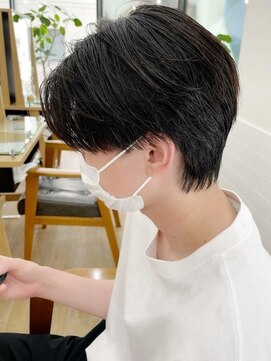 ネオリーブ クーロ メゾン 横浜(Neolive curro Maison) 韓国黒髪マッシュ[メンズカット]