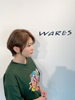 ウェアーズ(WARES)&nbsp;30代40代50代〇スモーキーベージュショート