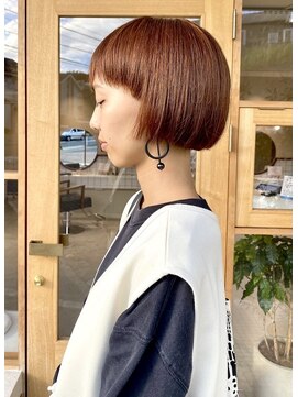 モカヘアー(mocha hair) ミニボブ/ワイドバング/刈り上げ女子/オレンジカラー