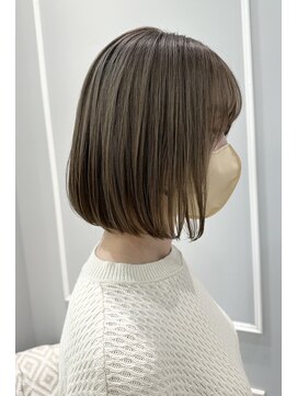 ネオリーブギンザ 銀座店(Neolive GINZA) (銀座) ブリーチカラー　ハイトーン　ボブ