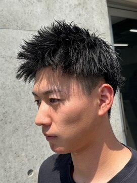 レボ 神宮寺店(Revo) スパイキーショート