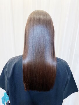 イルマーレ(IL MARE) 大人の極上うる艶ストレート