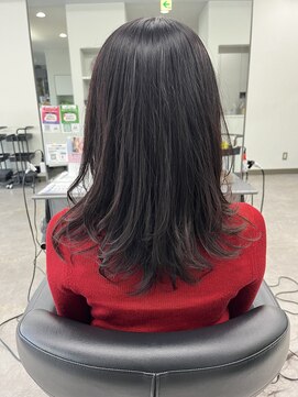 ガルボヘアー 桟橋店(garbo hair) レイヤーカットで動きのあるスタイル　艶髪