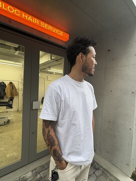 ブロック 横浜駅(BLOC) スパイキーツイストショート