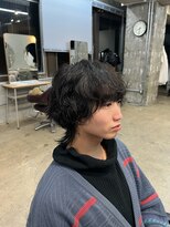 リラクオーレメンズ(LIRA CUORE men's) ウルフ×波巻きパーマ