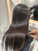 レヴァ(LEVA)&nbsp;茨木髪質改善ストレートで艶髪へ
