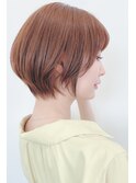 横顔美人ショート