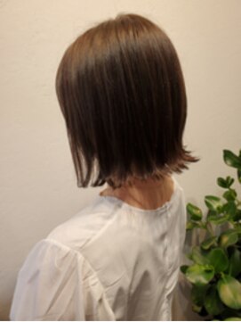 エイムヘアコルト 溝の口店(eim hair colt) 首回りスッキリ切りっぱなしボブ