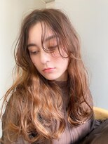 シア(sia)&nbsp;【sia】ラフウェーブ