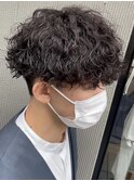 波巻きスパイラルパーマメンズマッシュツーブロックメンズパーマ