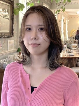 ２丁目３番地美容室 美くびれ×ホワイトベージュインナー