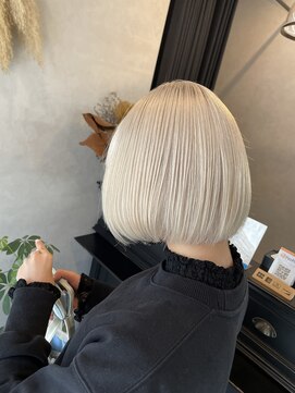 エンカウントバイマハロ 千葉(encount by mahalo) ホワイト