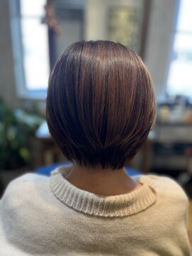 エンヘアー(eN HAIR) サラ艶ショートボブ