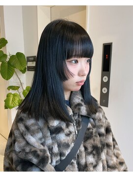 クリアオブヘアー リット(CLEAR of hair LiT) ステップカット