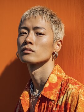 イリス 名古屋 名駅(Iris) 名駅/名古屋/ブリーチ/縮毛矯正/ダブルカラー/エクステ/髪質改善