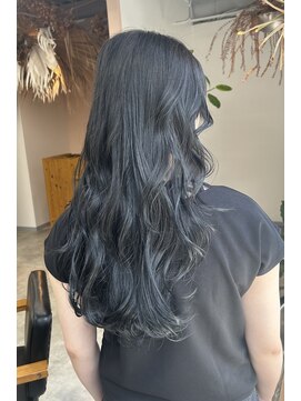 スミール(Smil) 透明感たっぷりダークグレージュ