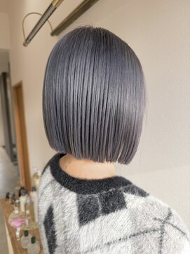 ストロベリー ワン アート(Strawberry one art) グレーカラー