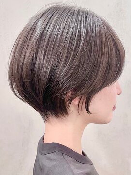 スノッブエンバンプ(snob enVAmp) 【京都ショート/河原町/四条】透け感ショートボブ【20代/30代】