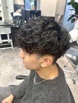 コードバイケンジ 戸塚(CODE by KENJE)&nbsp;無造作◎強めシャドウパーマで差がつくメンズヘア