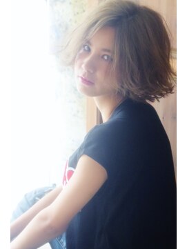 リマ(RIMA) 【RIMA】 ノームコアなくせ毛風ボブ×マーメイドアッシュ